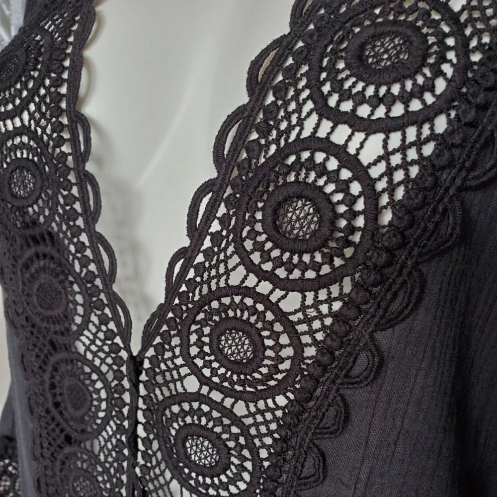 La Blanca beautiful top